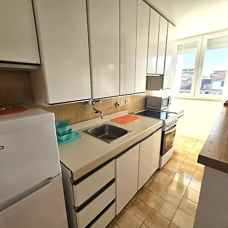Central Apartment Split Апартаменты *